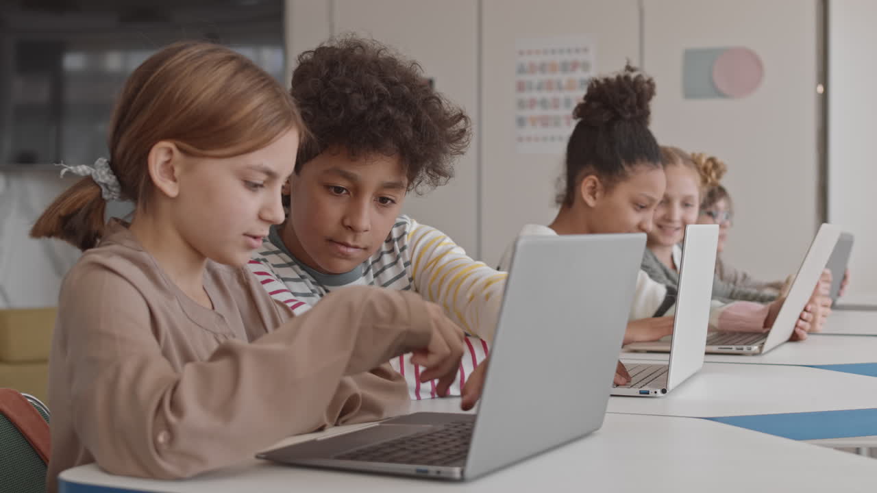 Schoolkids Having IT Lesson