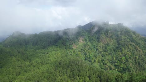 Aerial-footage-of-The-fog-that-covers-the