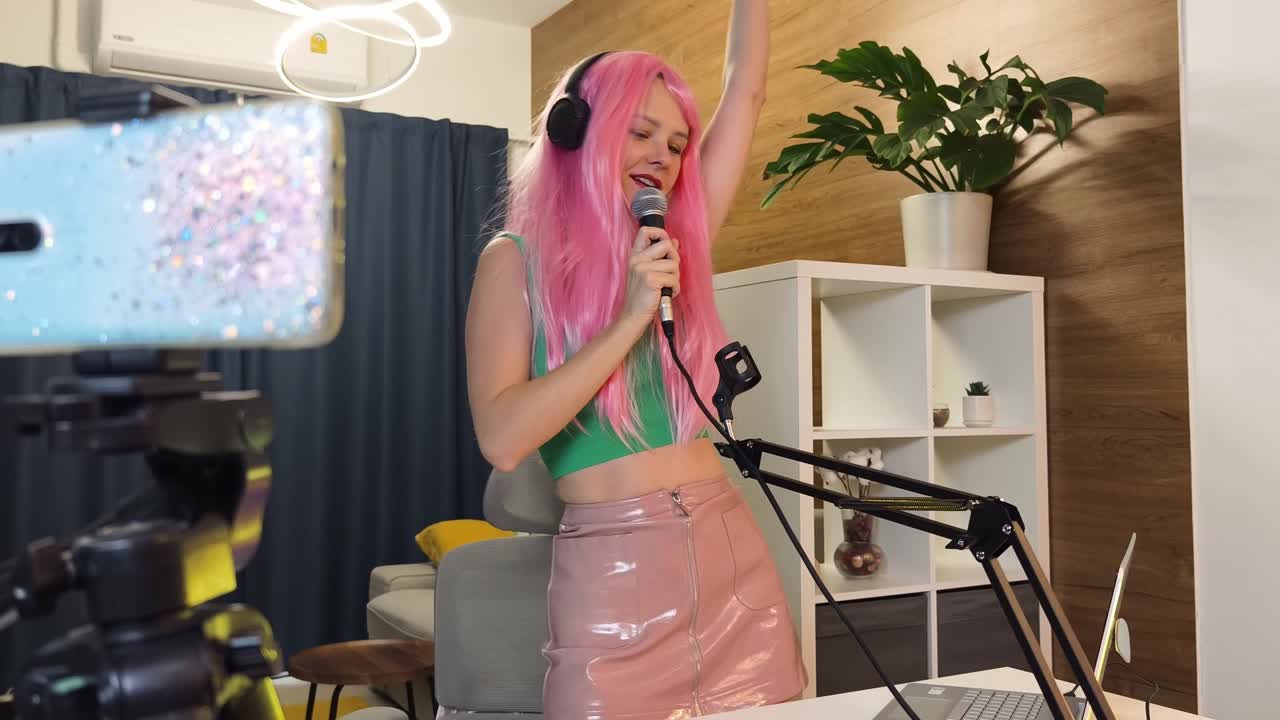 온라인 스트리밍 여성