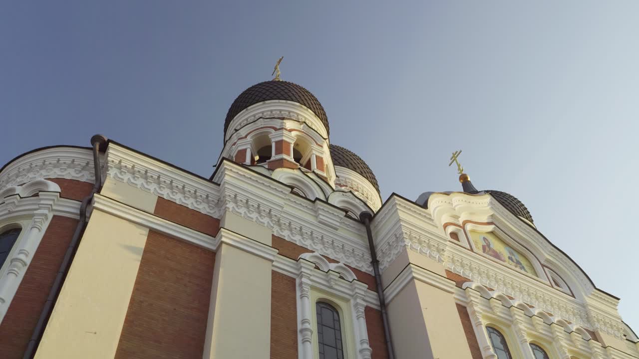 Slow cinematic walk around Alexander Nevsky Cathedral