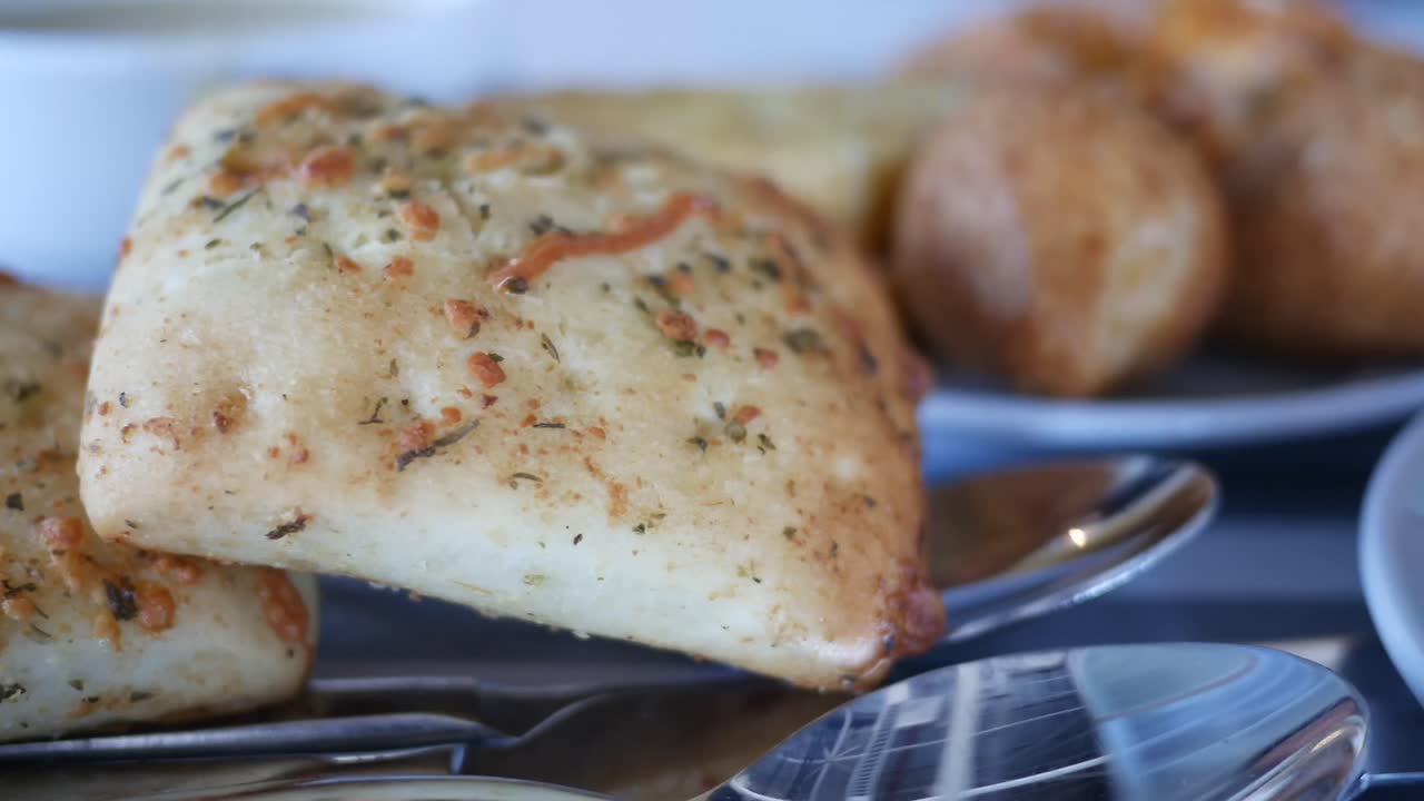 Tasty Garlic Cheese Bread