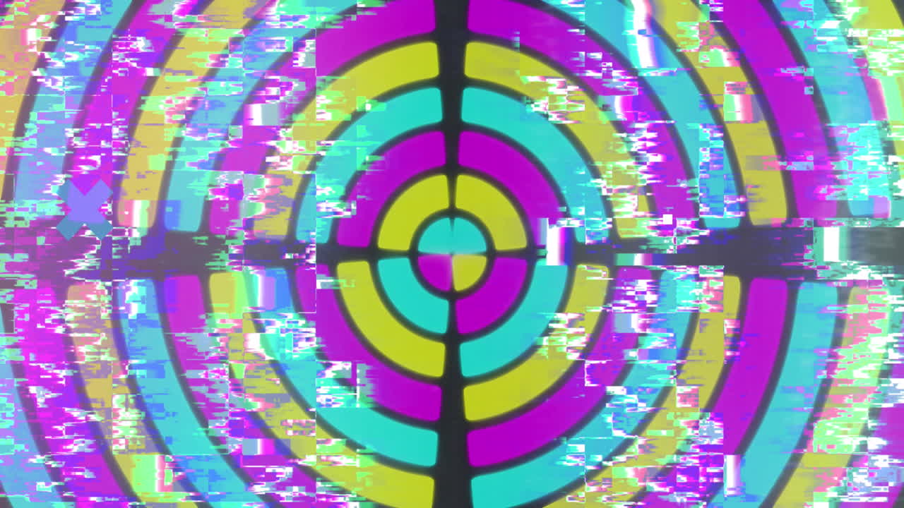 animación del procesamiento de datos sobre formas sobre fondo negro