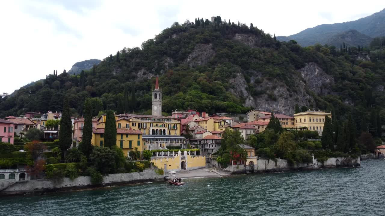 pequeño y pintoresco pueblo de europa