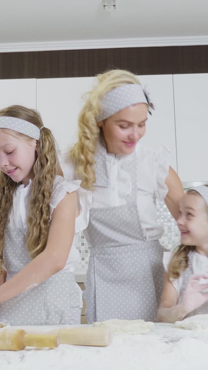 행복한 가족이 함께 을 는 것