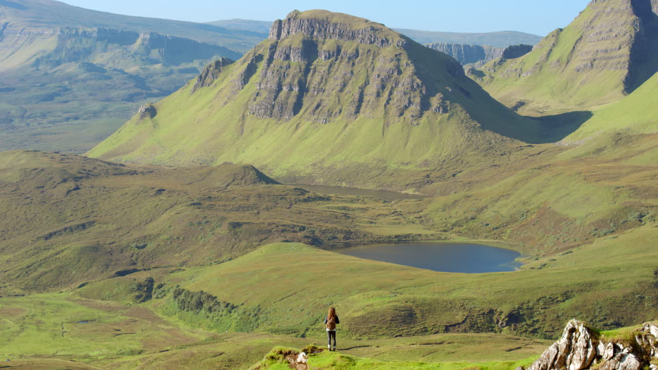 산책자 는 고지대 풍경 을 상 한다