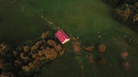 top down of red roof barn in kentucky