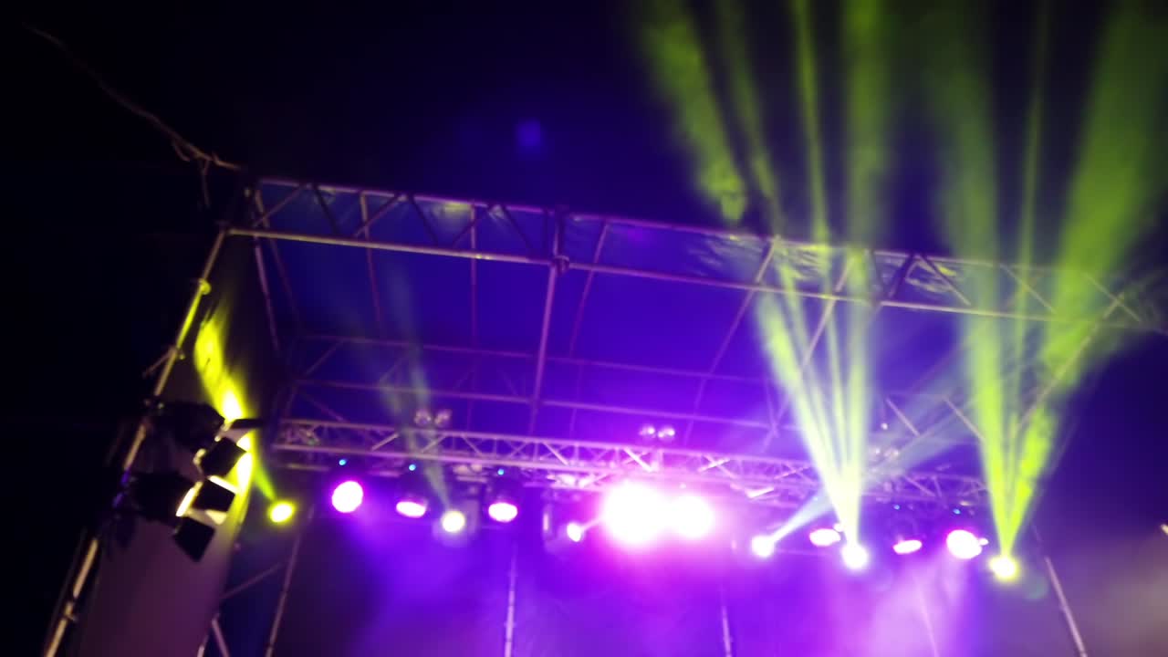 Funzionamento dell'impianto luci al concerto.