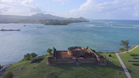 Fortress-of-San-Felipe-overlooking-Caribbean-coastline-at-Puerto-Plata