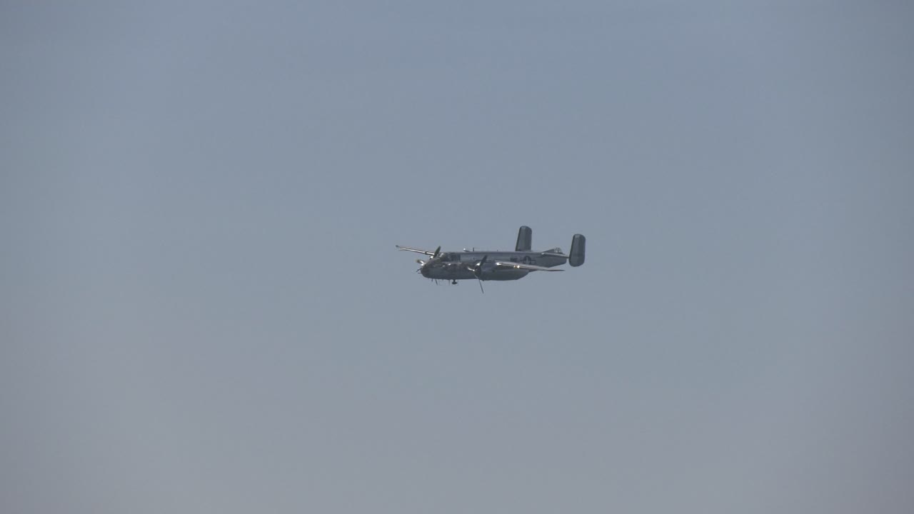 b25 해변 hd 비행