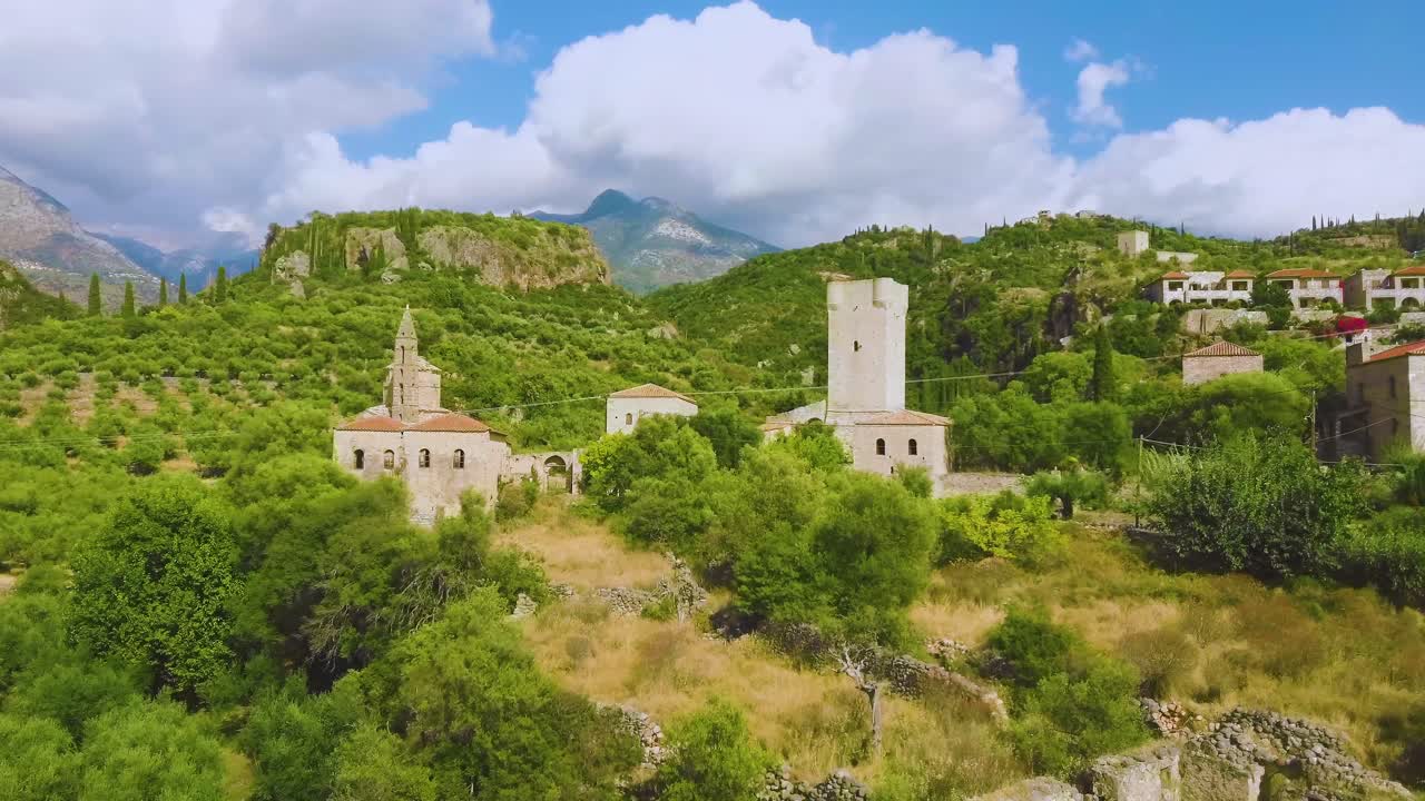 съемка с беспилотного летательного аппарата 4k mourtzinos tower kardamyli