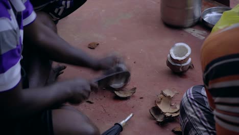 coconut pealing trick india maharashtra