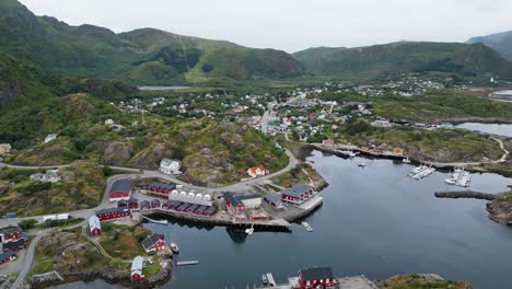 Puerto-Y-Pueblo-De-Stamsund-En-Las-Islas-Lofoten,-Noruega---Antena-4k