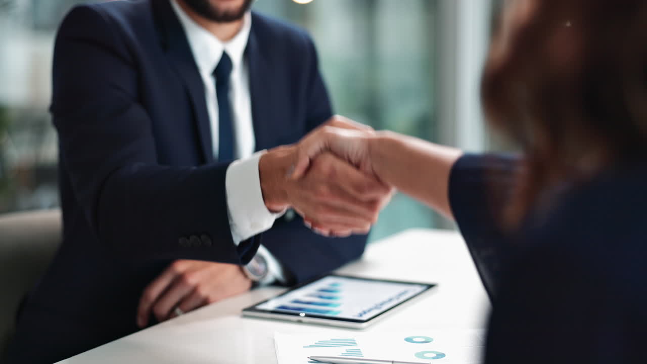 Stretta di mano d'affari