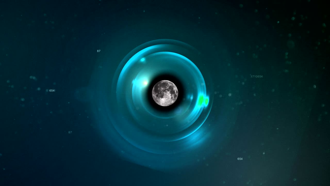 lente de la cámara y luna llena