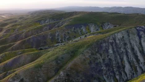 Aerial-shot-of-Carrizo-Plain-foothills-near-Soda-Lake,-California