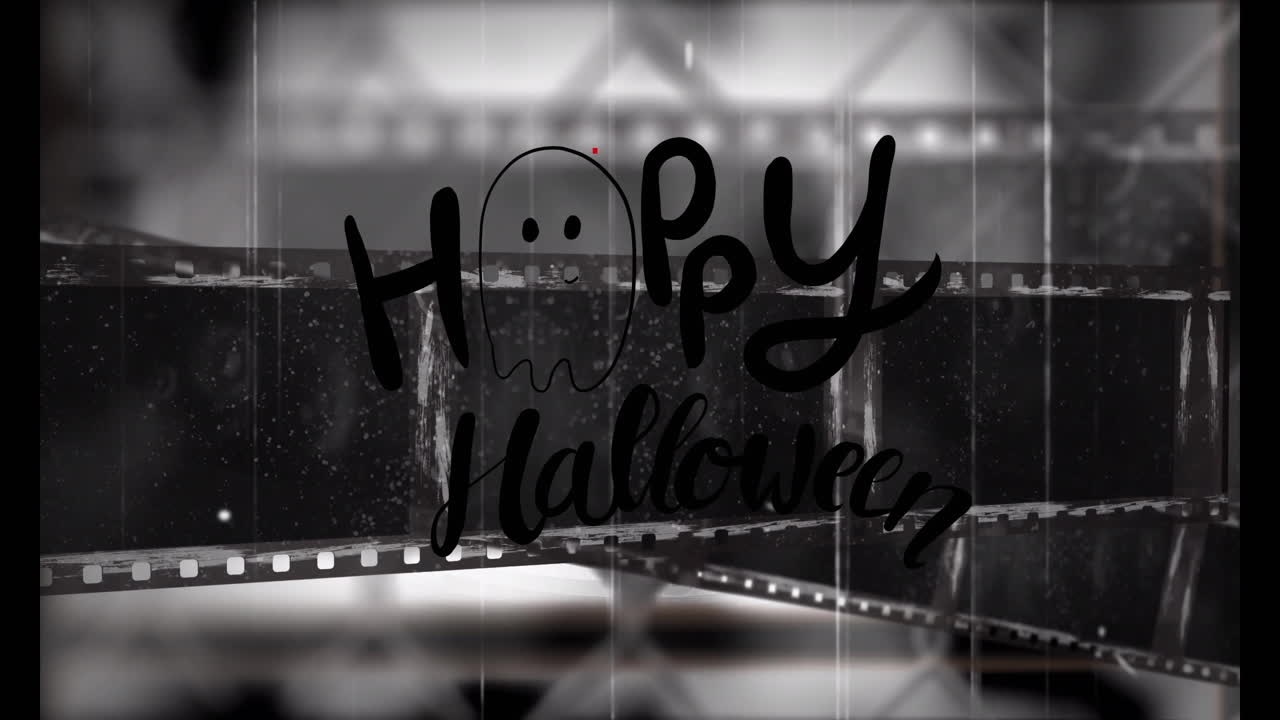블랙 앤 화이트 필름 릴 배경 위에 행복한 할로윈 텍스트 애니메이션