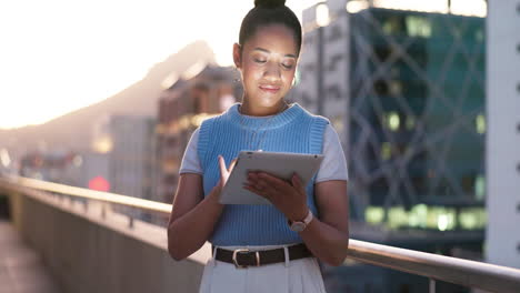 Black-woman,-tablet-and-smile-on-rooftop