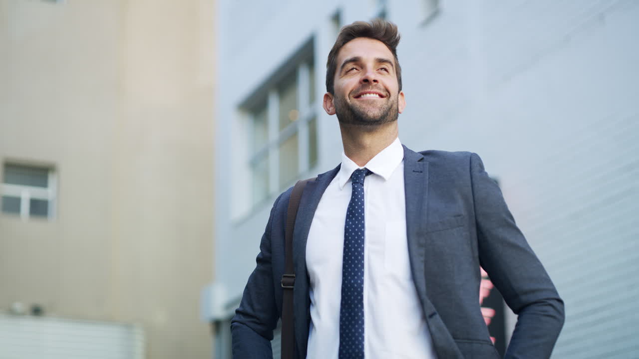esta ciudad será mía a su debido tiempo