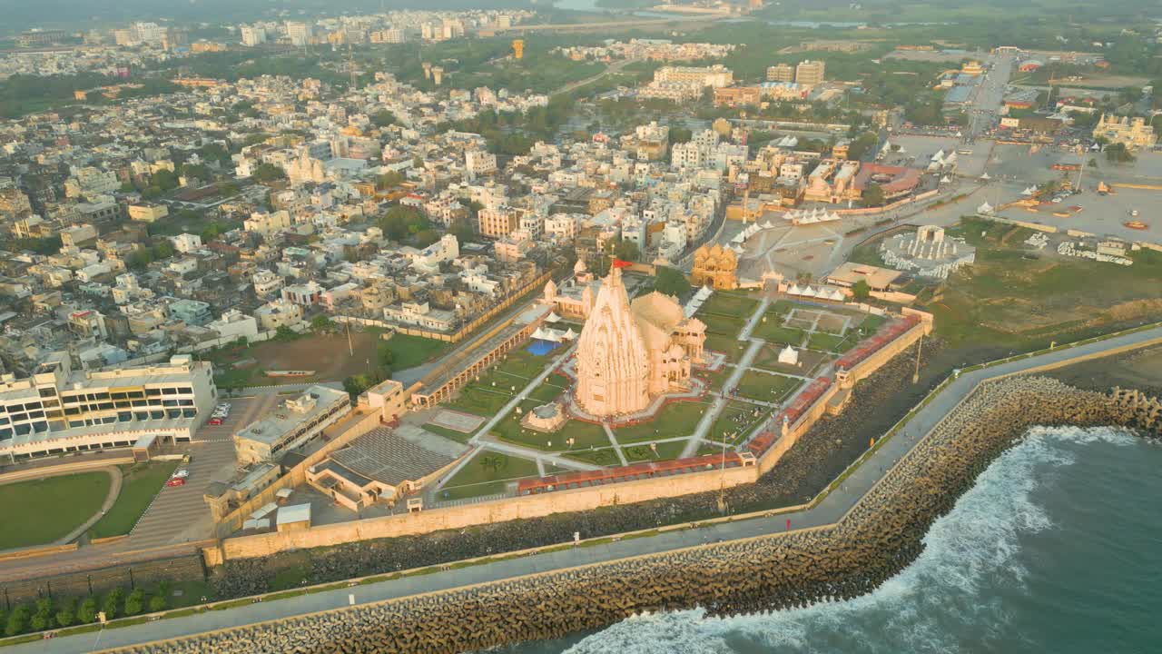 12 Jyotirlingas in India, Temples of Lord Shiva, indian temple architecture, Somnath Temple Aerial view