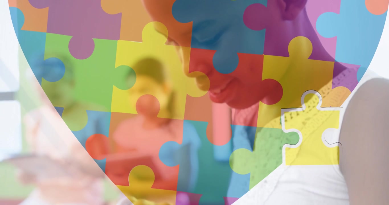 Animazione di puzzle su scolari di diverse etnie.