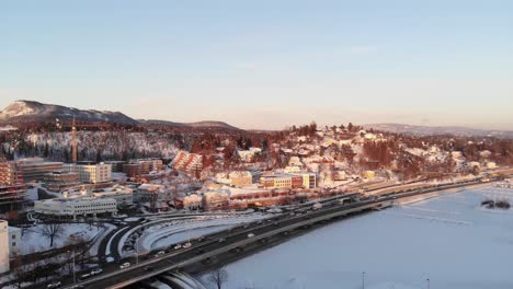 Luftaufnahme-Der-Vorstadtlandschaft-Der-Stadt-Baerum-Im-Großraum-Oslo-In-Der-Provinz-Akershus,-Norwegen