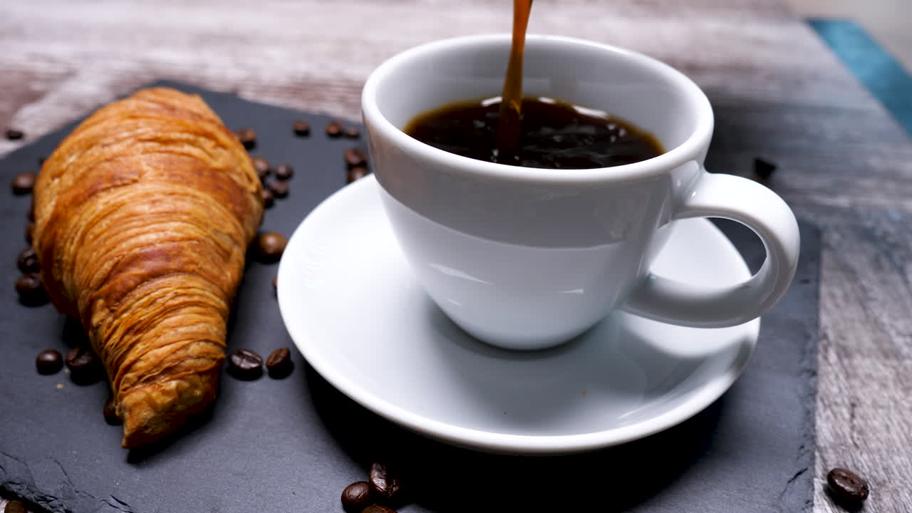café y croissant