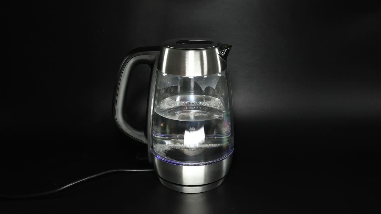 Sequential demonstration of water boiling in an electric kettle