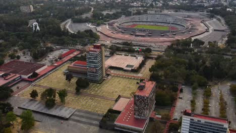 national autonomous university of mexico campus and athletics field