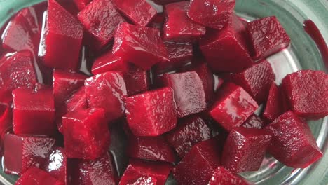 diced cooked beetroots