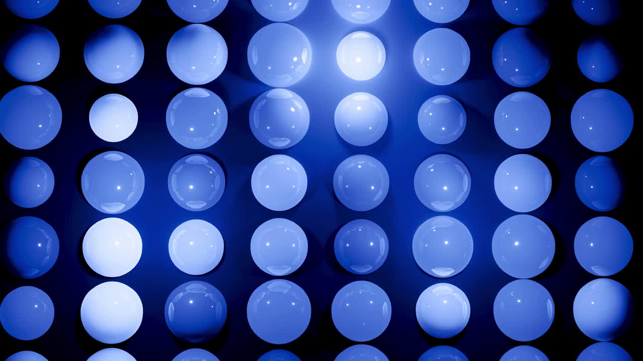 푸른 색조의 구의 추상적인 4k 배경, 비행기의 led와 같은 공이 켜지고 꺼집니다.