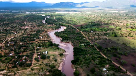 Vista-Del-Río-Scape-dron