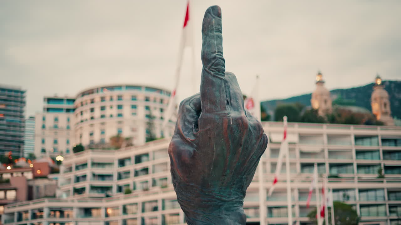 Et Purus sculpture in Monte Carlo, Monaco with a blurry background
