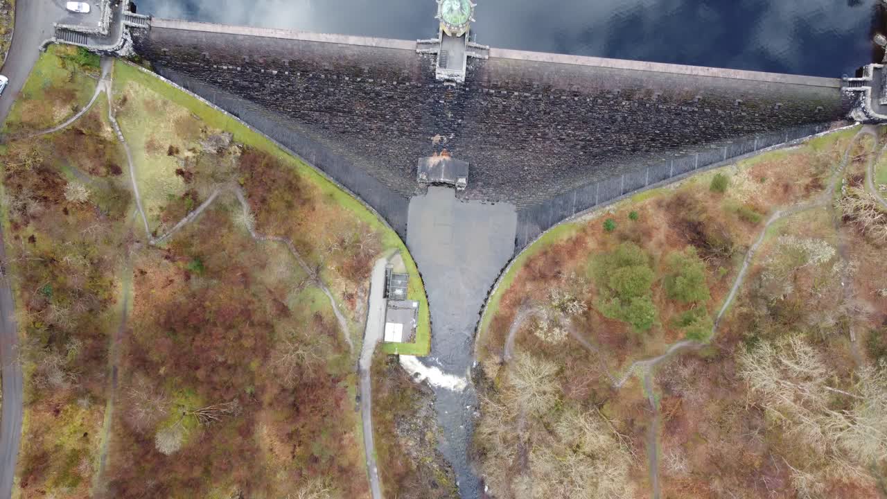 Pen Y Garreg dam from above