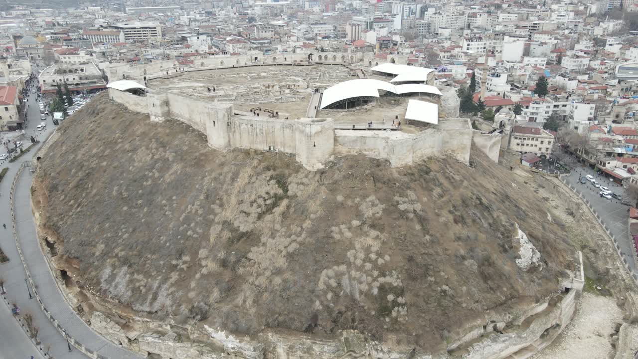 castillo aéreo de gaziantep en la ciudad