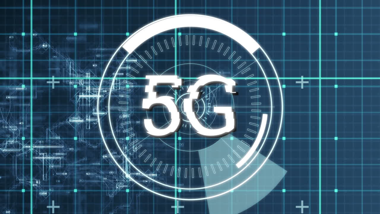 5g scritto in mezzo a cerchi e mappe futuristiche