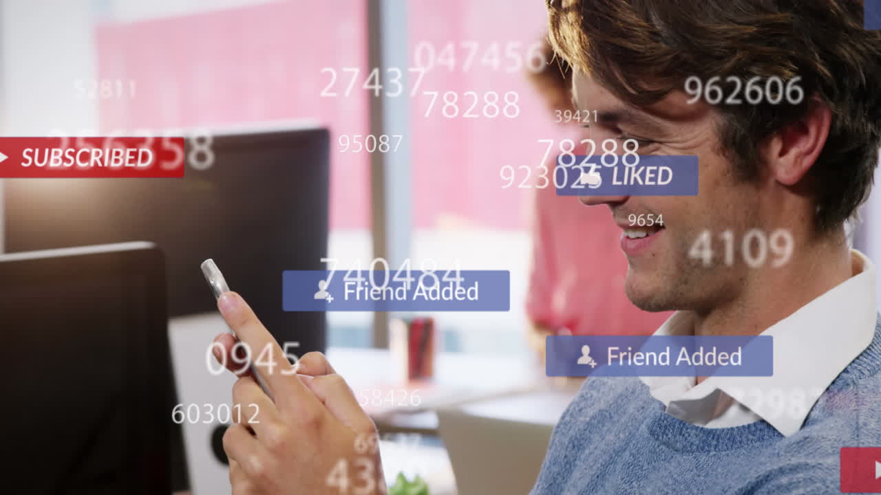 animación de iconos de las redes sociales que caen sobre hombres que usan teléfonos inteligentes