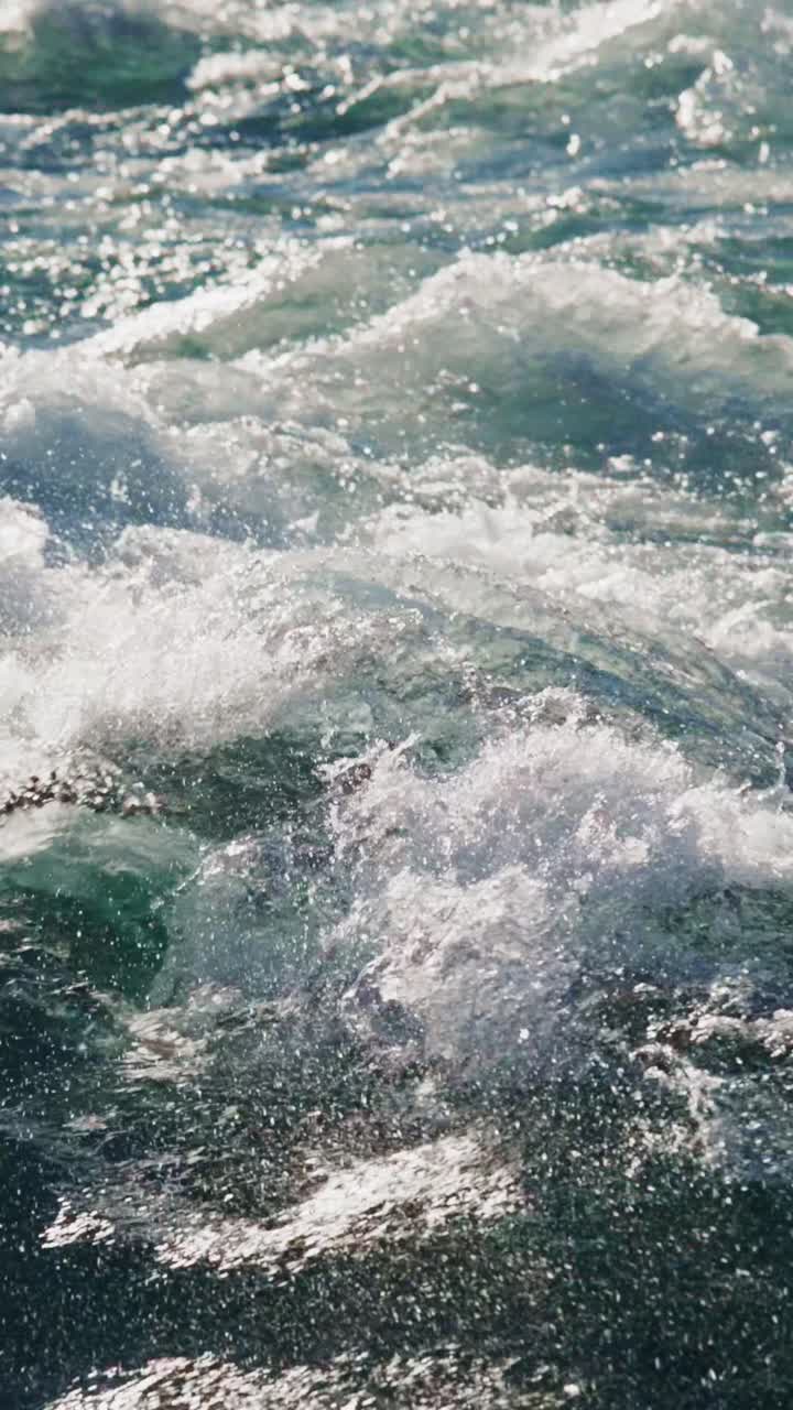 Ocean Waves