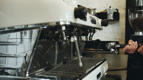 Close-Up-Of-The-Waitress-Making-Coffee-At-The-Big-Special-Coffee-Machine-In-The-Cafe