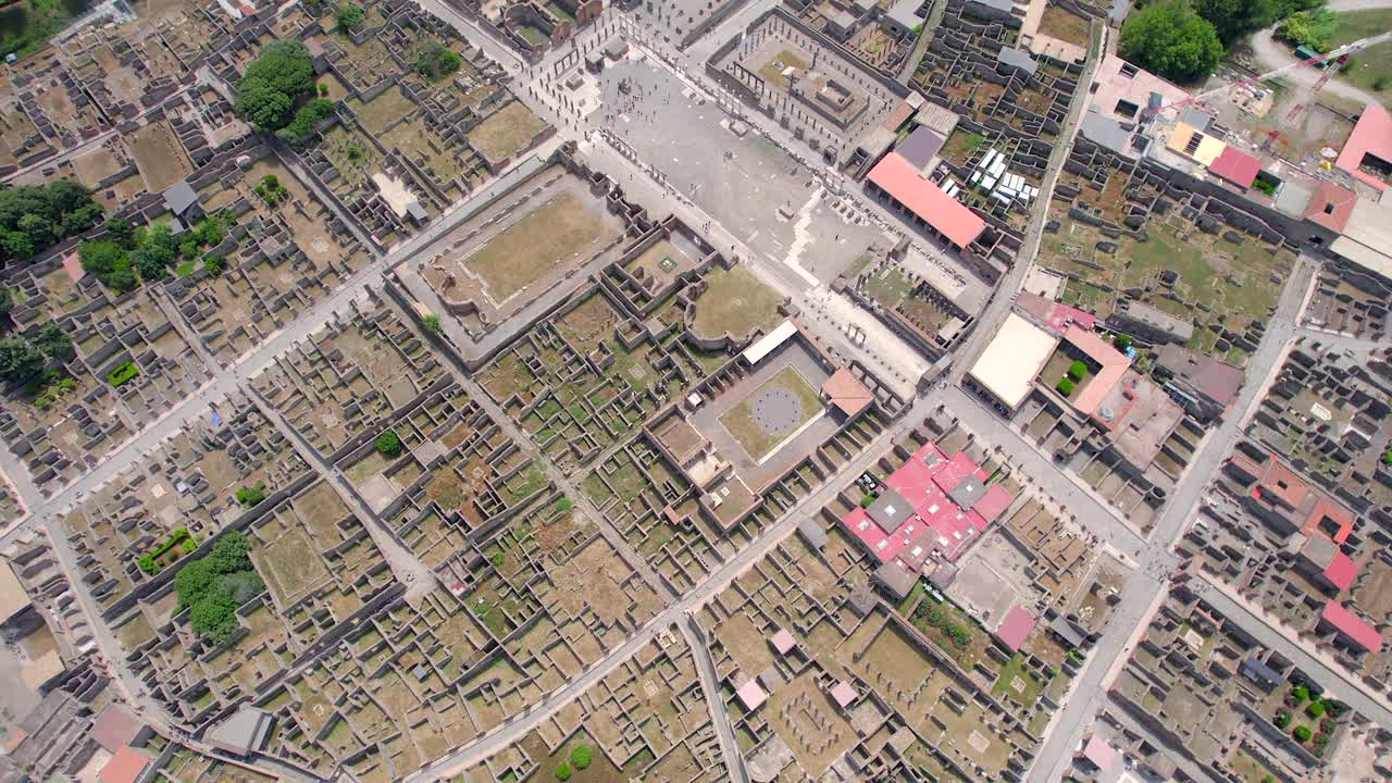 antena 4k de las antiguas ruinas de pompeya, italia