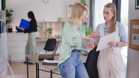 friends discuss project during business meeting