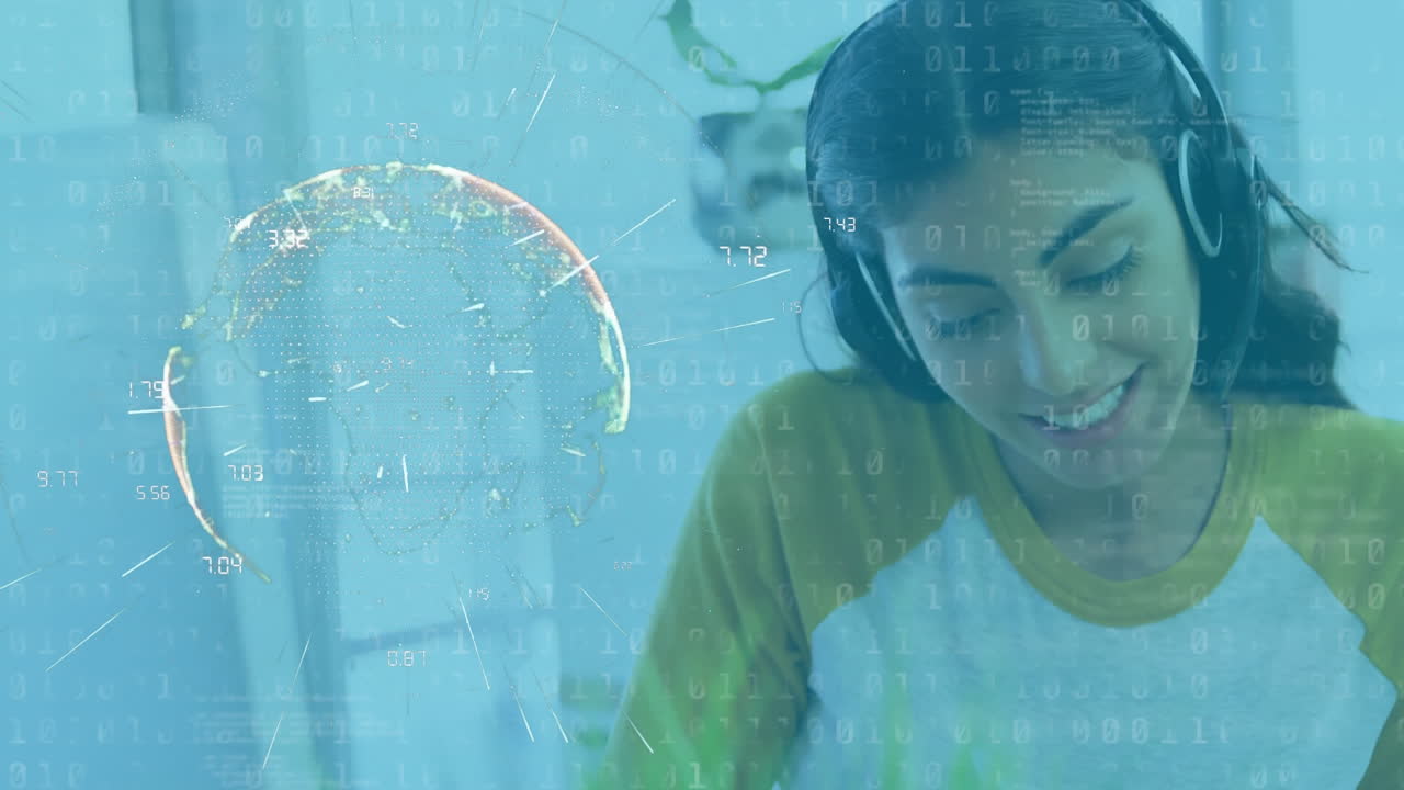 animación de una mujer de raza mixta que usa auriculares y usa una computadora para cambiar de forma