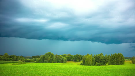 Dramatic-Bed-Of-Clouds-Over-Rural-Green-Landscape