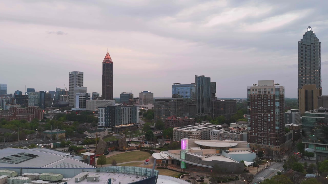 Skyline di Atlanta con in evidenza la Bank of America Plaza.