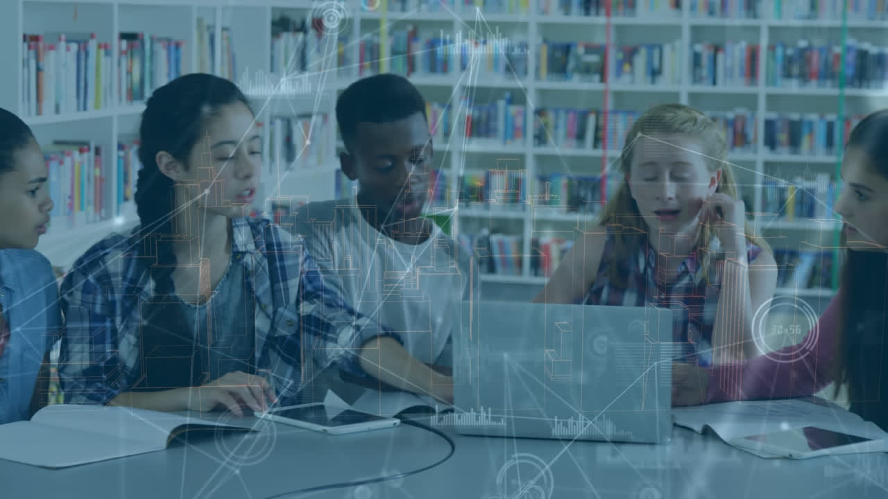 animación del procesamiento de datos en un grupo de estudiantes que utilizan computadoras