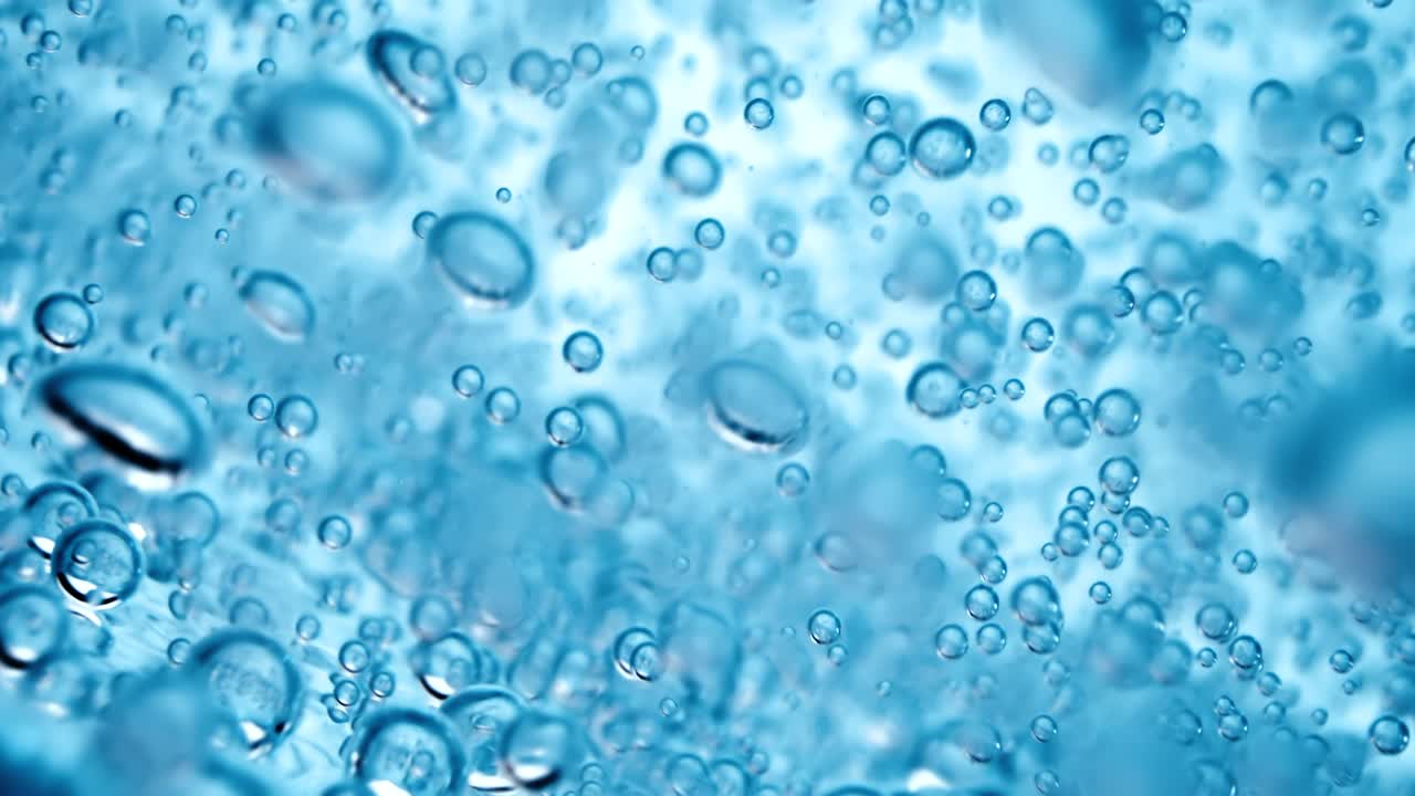 Primo piano di bolle nell'acqua