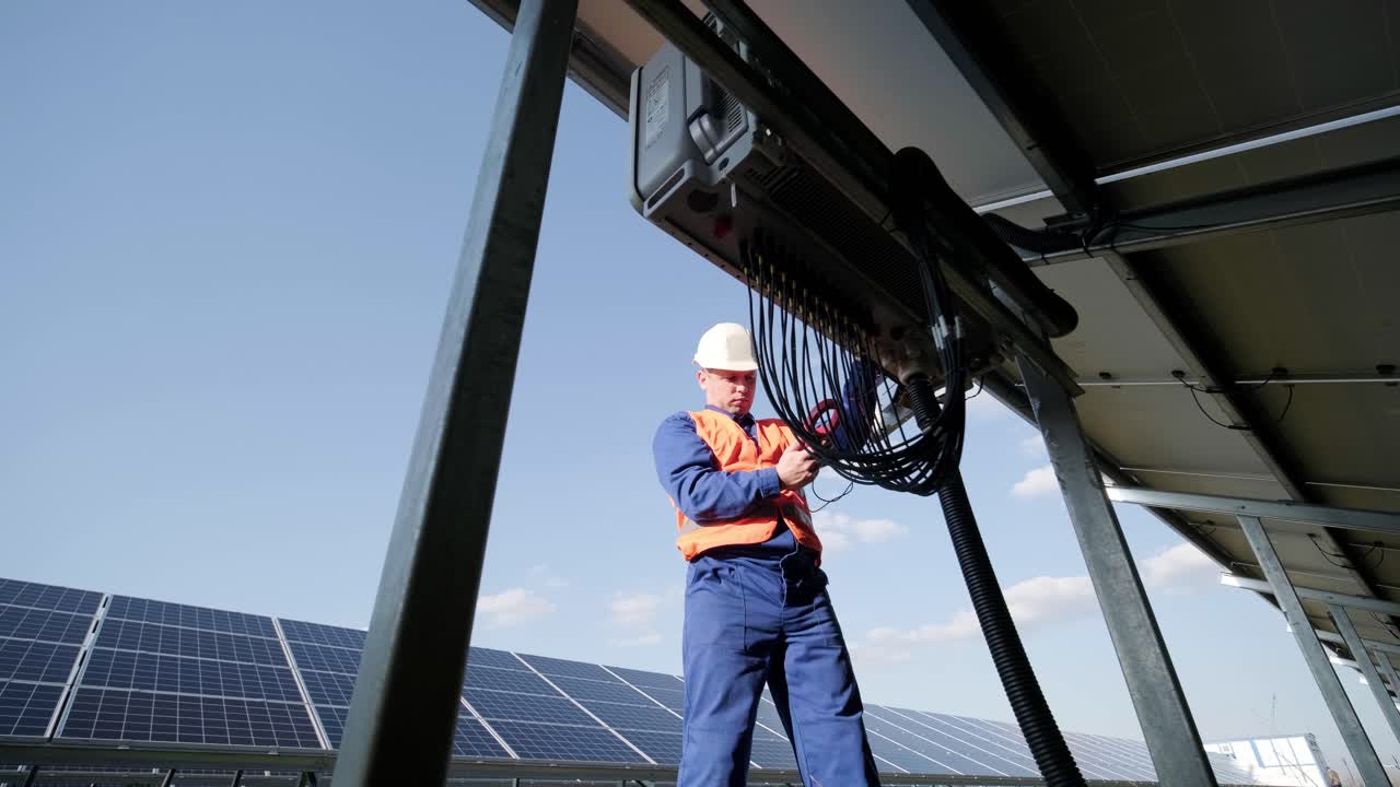 The inspector checks the actual output voltage level of inverter
