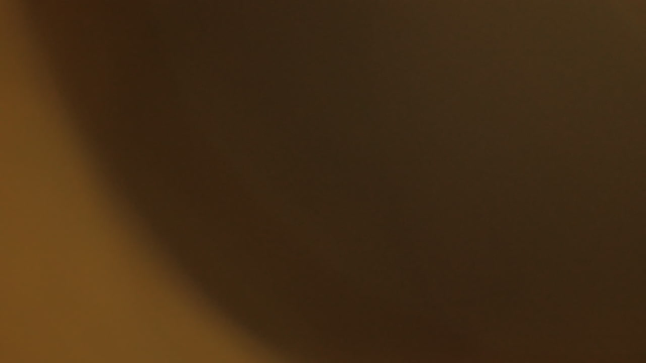 On and off warm bright light effect