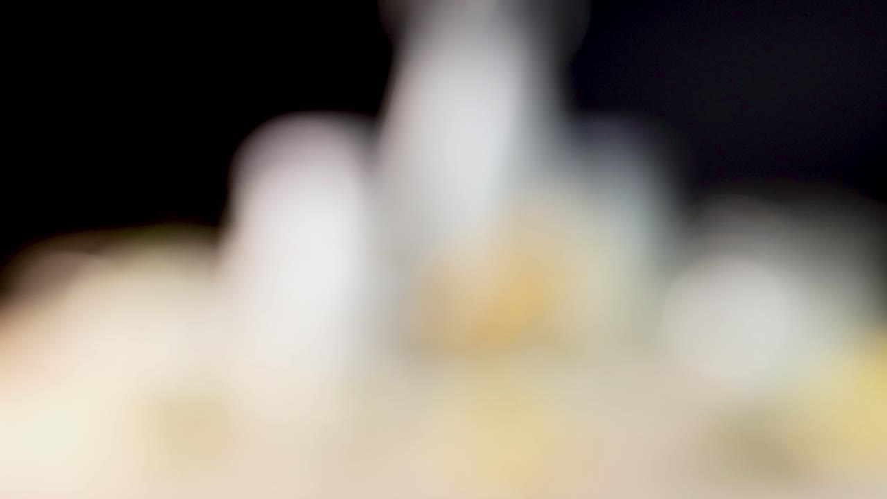 테이블 에 배열 된 여러 가지 유제품