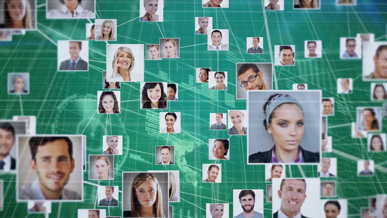 데이터와 디지털 인터페이스에 대해 회전하는 다중 프로파일 아이콘의 지구의 디지털 구성