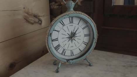 reloj rústico, celebración de bodas momentos en caché